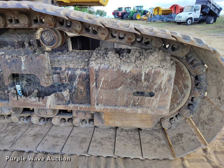 image for item IP9707 2014 John Deere 470G LC excavator