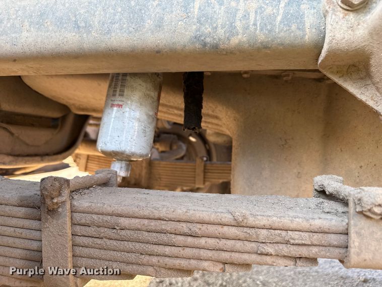 image for item ND9416 1995 Ford L9000 dump truck