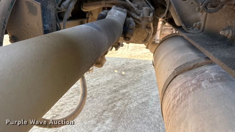 image for item ND9416 1995 Ford L9000 dump truck