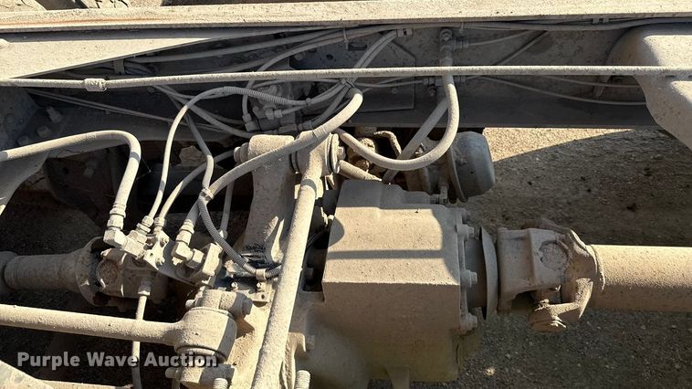 image for item ND9416 1995 Ford L9000 dump truck