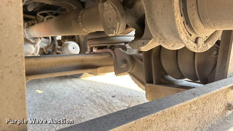 image for item ND9416 1995 Ford L9000 dump truck