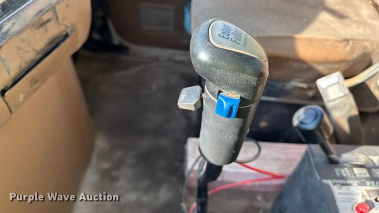 image for item ND9416 1995 Ford L9000 dump truck