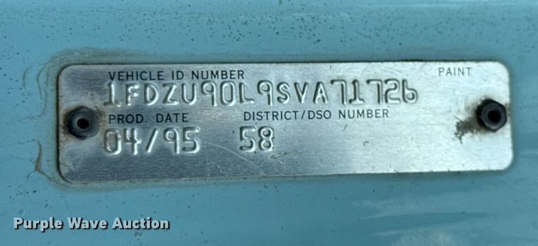 image for item ND9416 1995 Ford L9000 dump truck