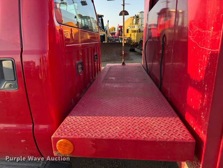 image for item ND9417 2013 Ford F450 utility / service truck