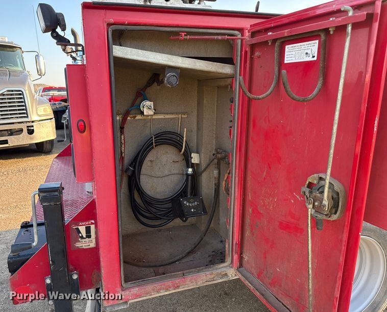 image for item ND9417 2013 Ford F450 utility / service truck