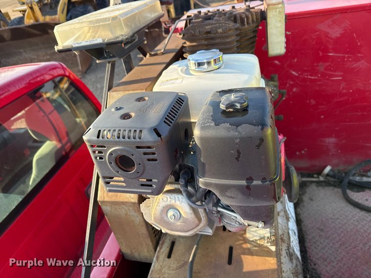 image for item ND9417 2013 Ford F450 utility / service truck