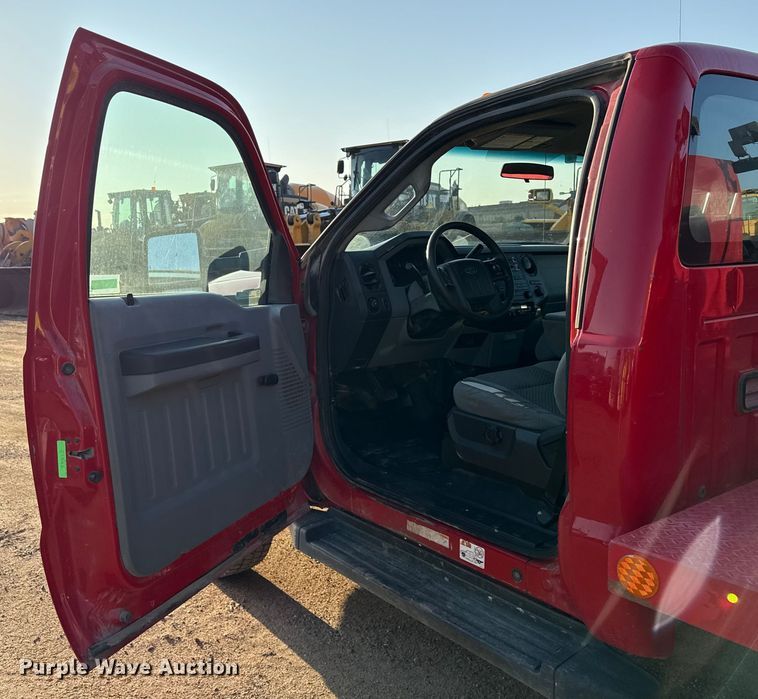 image for item ND9417 2013 Ford F450 utility / service truck