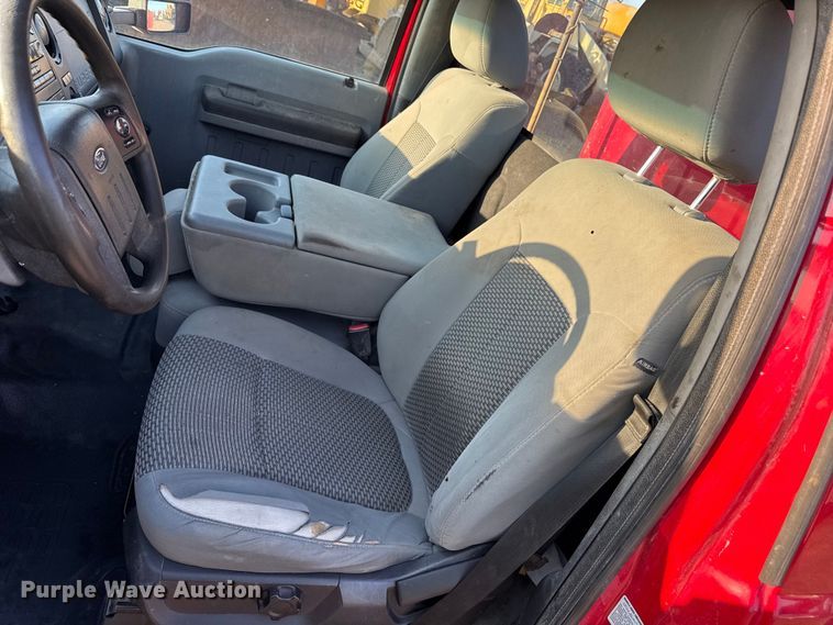 image for item ND9417 2013 Ford F450 utility / service truck