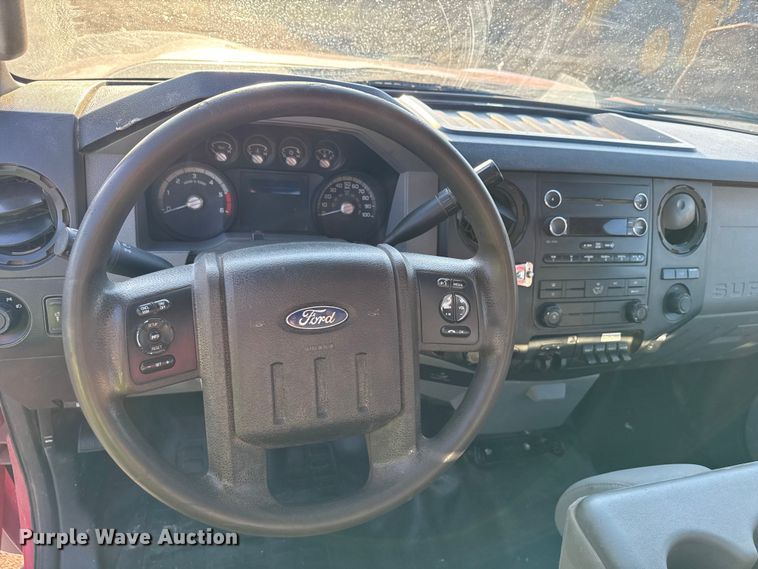 image for item ND9417 2013 Ford F450 utility / service truck