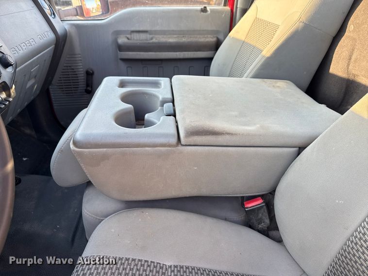 image for item ND9417 2013 Ford F450 utility / service truck