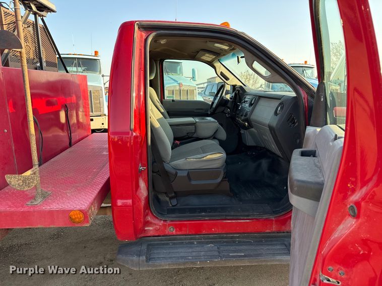 image for item ND9417 2013 Ford F450 utility / service truck