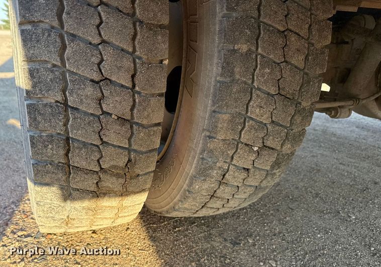 image for item ND9417 2013 Ford F450 utility / service truck