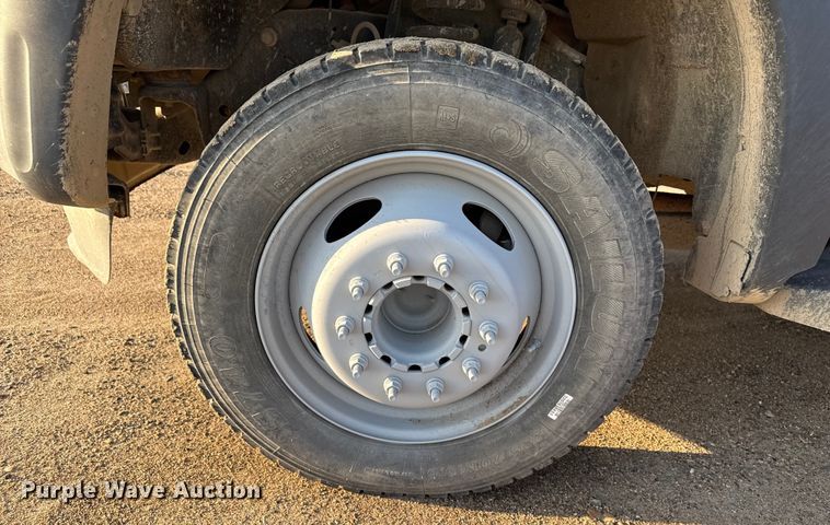 image for item ND9417 2013 Ford F450 utility / service truck