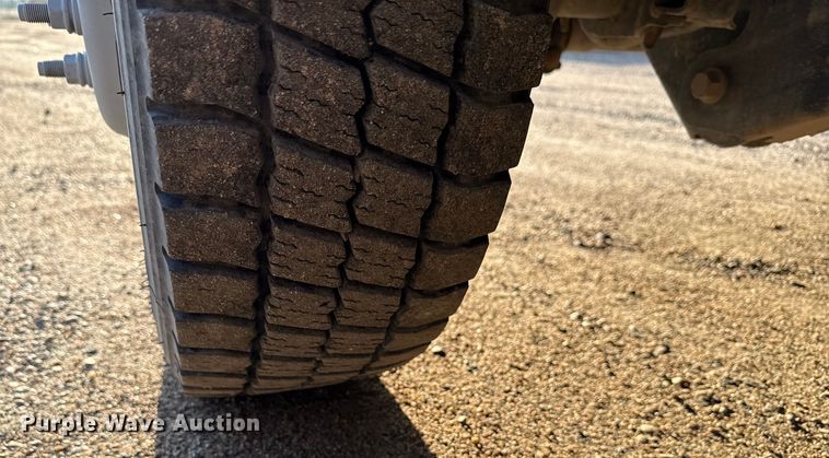 image for item ND9417 2013 Ford F450 utility / service truck