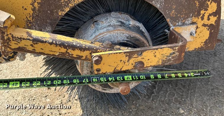 image for item ND9418 Rosco RB38 sweeper