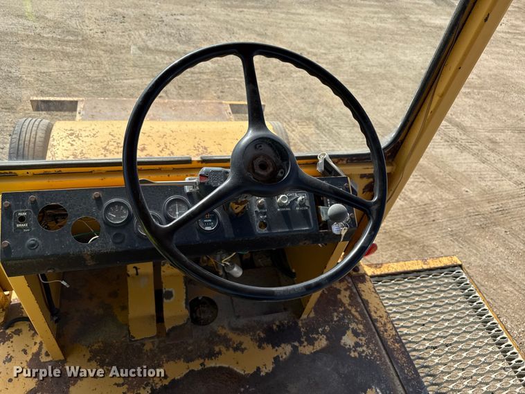 image for item ND9418 Rosco RB38 sweeper