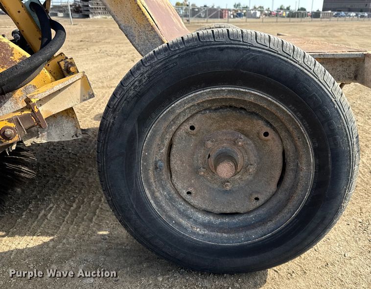 image for item ND9418 Rosco RB38 sweeper