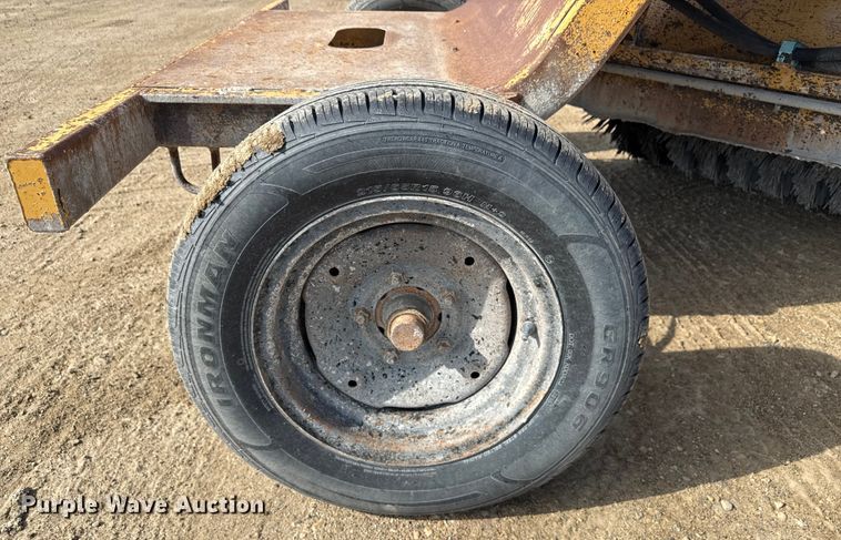 image for item ND9418 Rosco RB38 sweeper