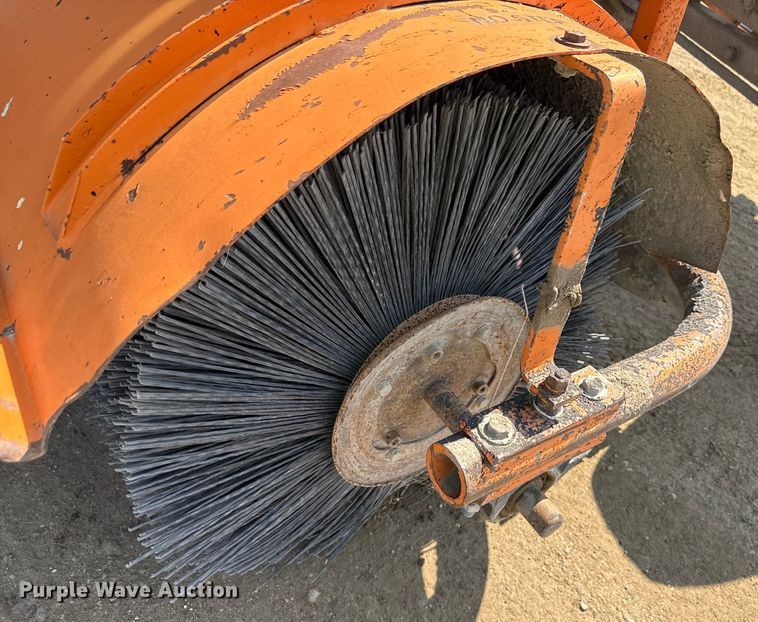 image for item ND9419 Broce Broom RJ350 broom