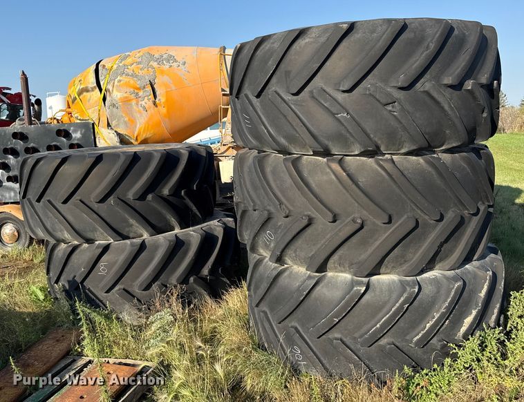 image for item ND9424 (8) Michelin Mach X Bib tires