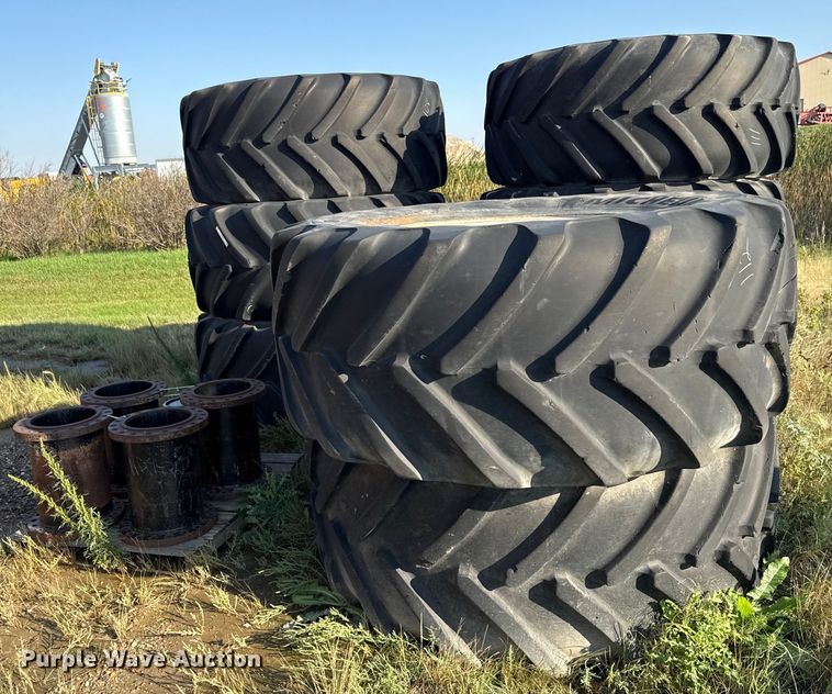 image for item ND9424 (8) Michelin Mach X Bib tires