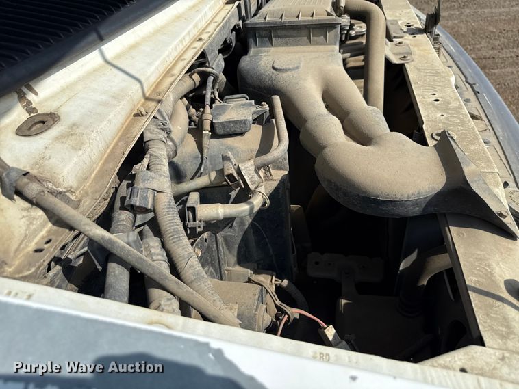 image for item ND9427 1996 Ford Club Wagon van