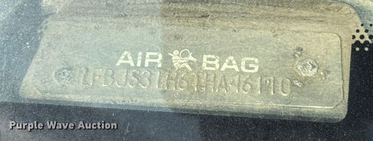 image for item ND9427 1996 Ford Club Wagon van