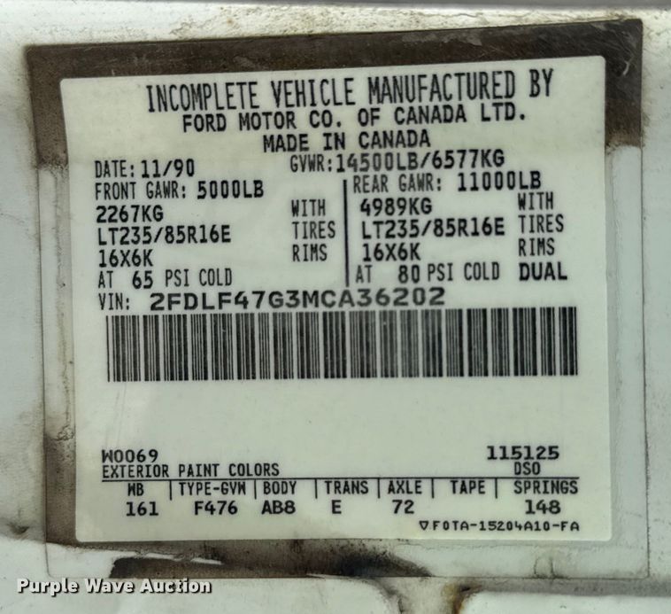 image for item ND9428 1991 Ford F450 Super Duty flatbed truck