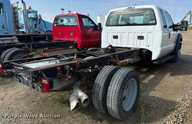 image for item ND9429 2014 Ford F550 SuperCab truck cab and chassis