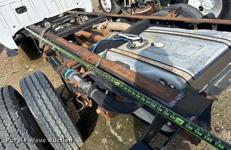 image for item ND9429 2014 Ford F550 SuperCab truck cab and chassis