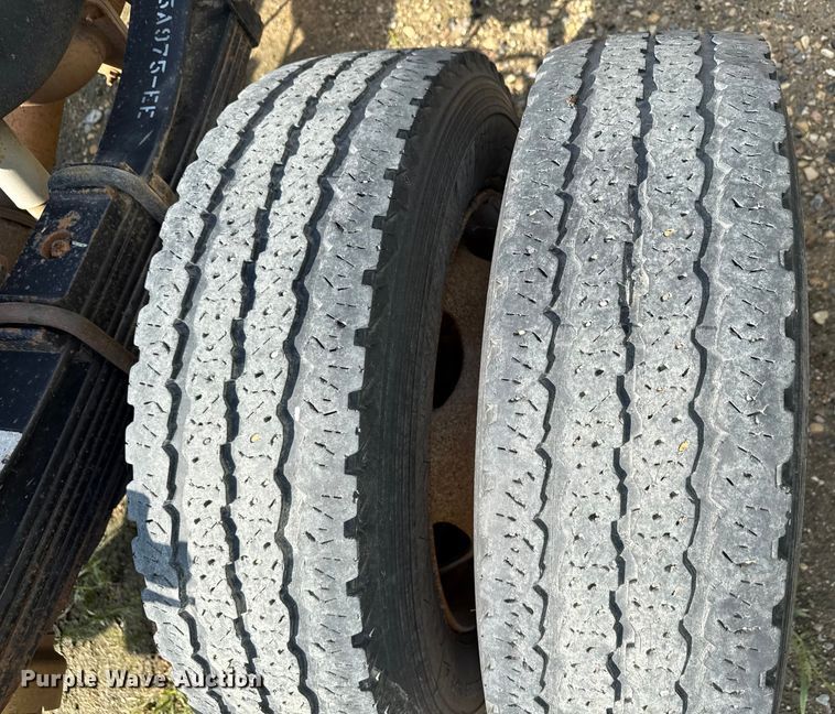 image for item ND9429 2014 Ford F550 SuperCab truck cab and chassis