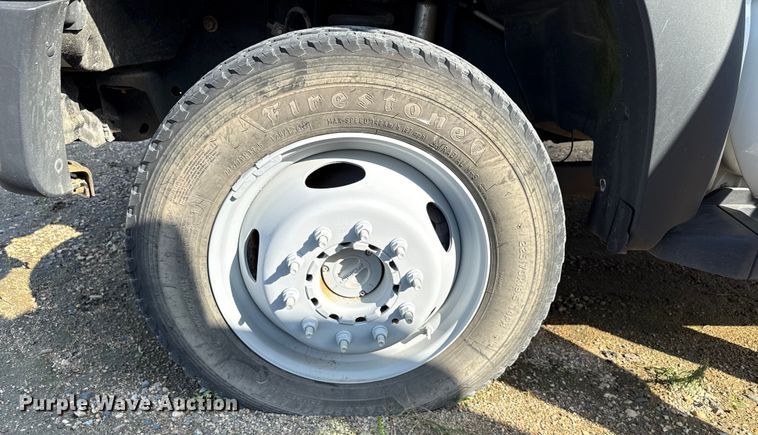 image for item ND9429 2014 Ford F550 SuperCab truck cab and chassis