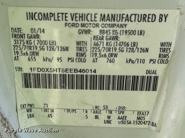 image for item ND9429 2014 Ford F550 SuperCab truck cab and chassis