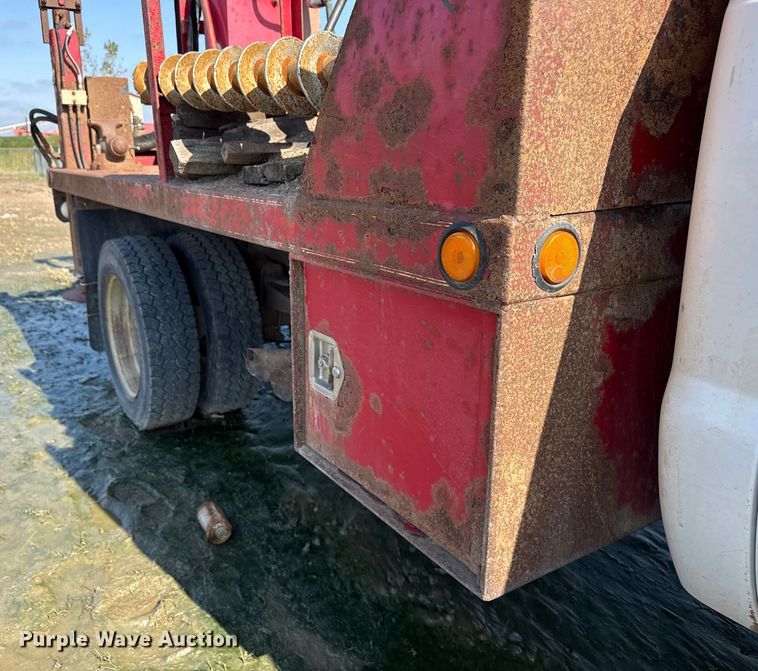 image for item ND9430 2008 Ford F450 Crew Cab mobile drilling rig