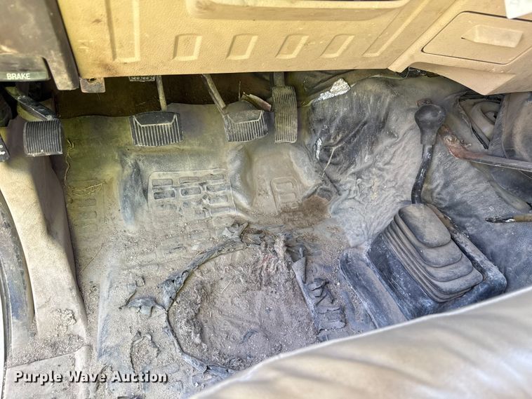 image for item ND9430 2008 Ford F450 Crew Cab mobile drilling rig