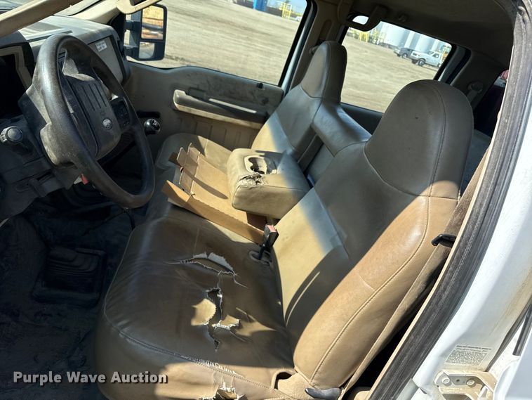 image for item ND9430 2008 Ford F450 Crew Cab mobile drilling rig