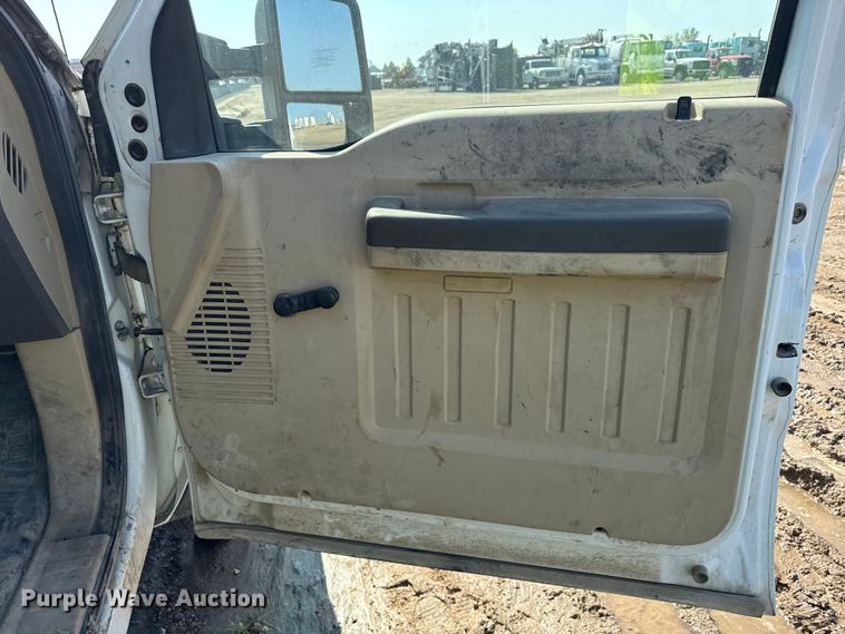 image for item ND9430 2008 Ford F450 Crew Cab mobile drilling rig