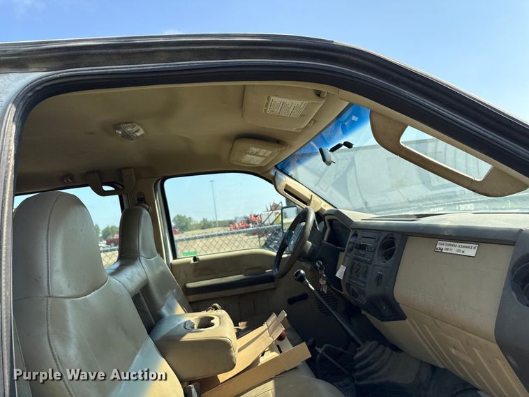 image for item ND9430 2008 Ford F450 Crew Cab mobile drilling rig