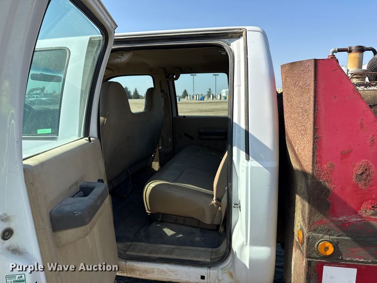 image for item ND9430 2008 Ford F450 Crew Cab mobile drilling rig