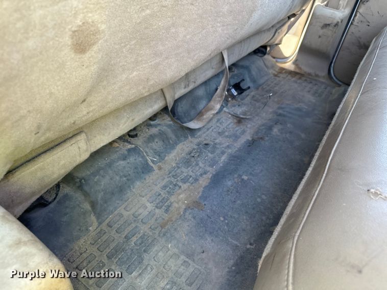 image for item ND9430 2008 Ford F450 Crew Cab mobile drilling rig