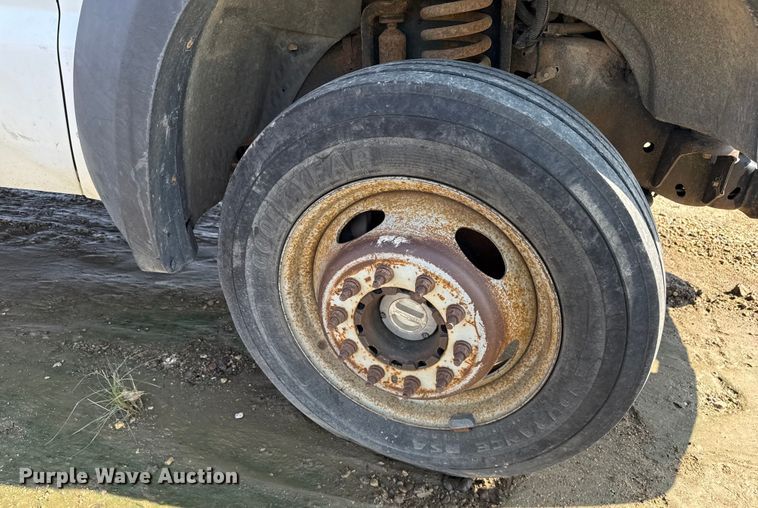 image for item ND9430 2008 Ford F450 Crew Cab mobile drilling rig