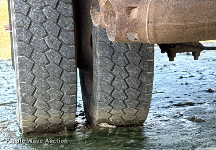 image for item ND9430 2008 Ford F450 Crew Cab mobile drilling rig