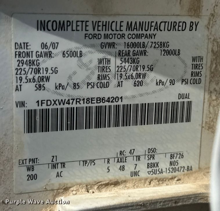 image for item ND9430 2008 Ford F450 Crew Cab mobile drilling rig