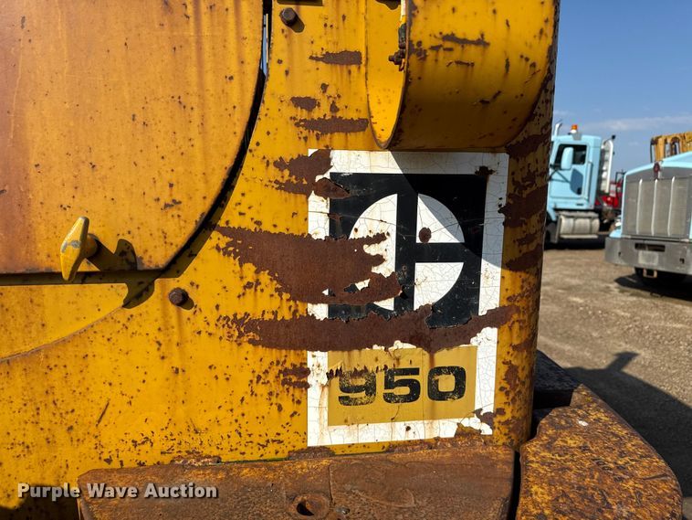 image for item ND9434 1969 Caterpillar 950 wheel loader