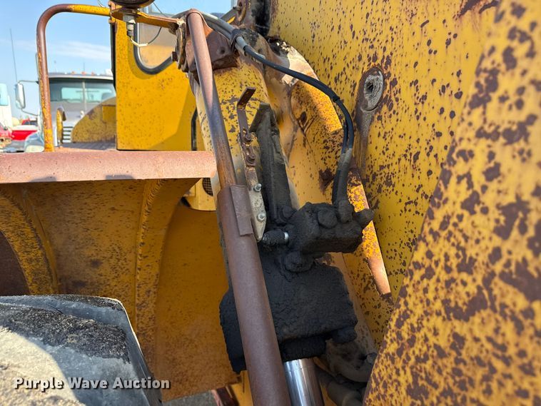 image for item ND9434 1969 Caterpillar 950 wheel loader