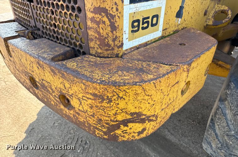 image for item ND9434 1969 Caterpillar 950 wheel loader