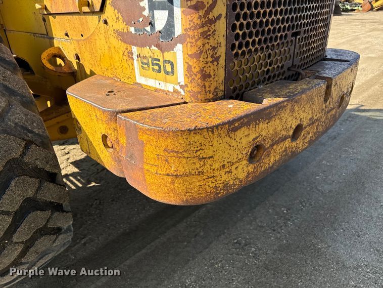 image for item ND9434 1969 Caterpillar 950 wheel loader