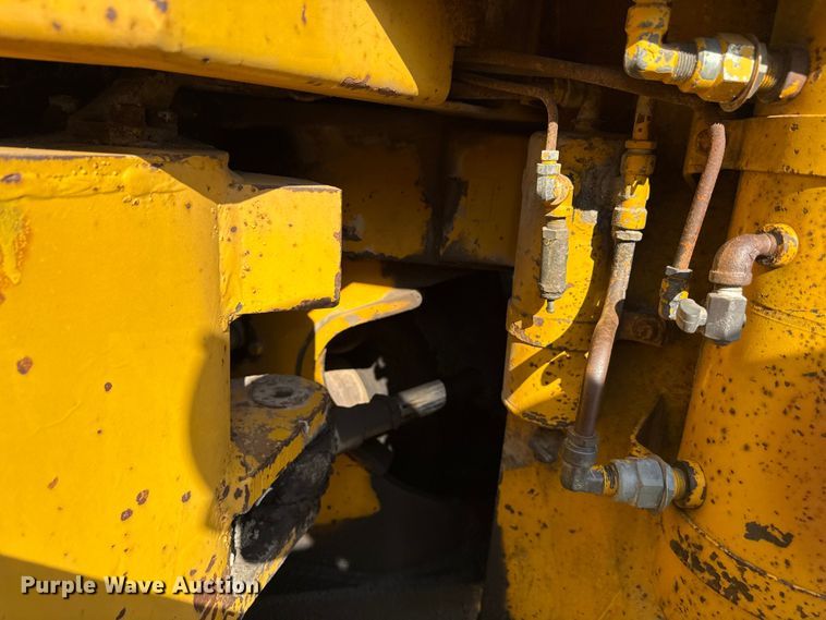 image for item ND9434 1969 Caterpillar 950 wheel loader