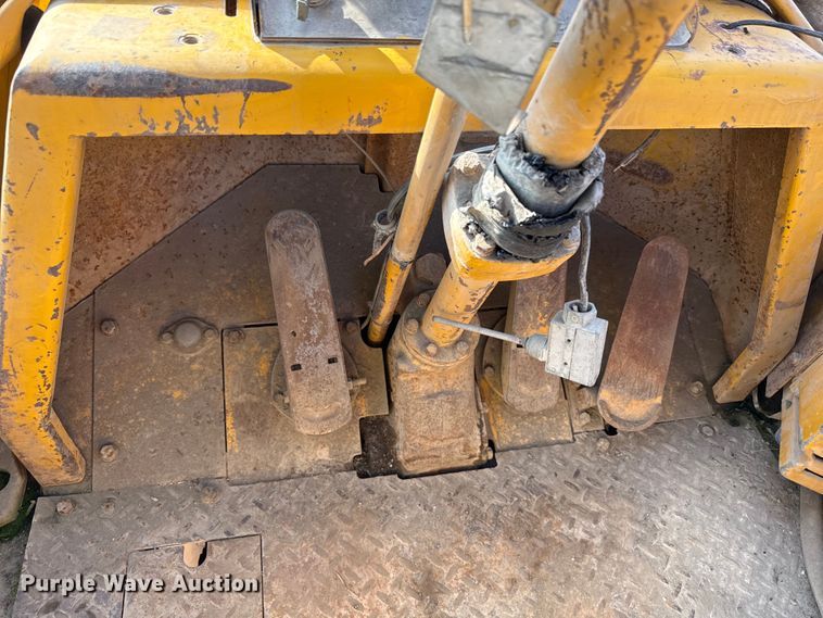 image for item ND9434 1969 Caterpillar 950 wheel loader