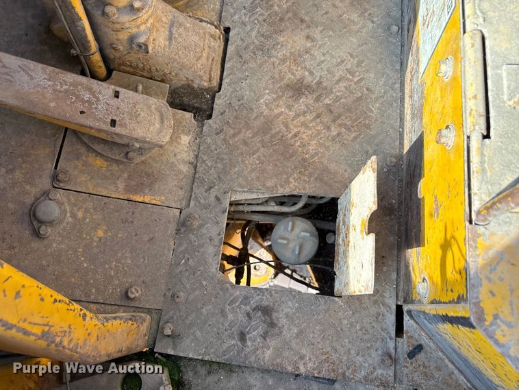 image for item ND9434 1969 Caterpillar 950 wheel loader